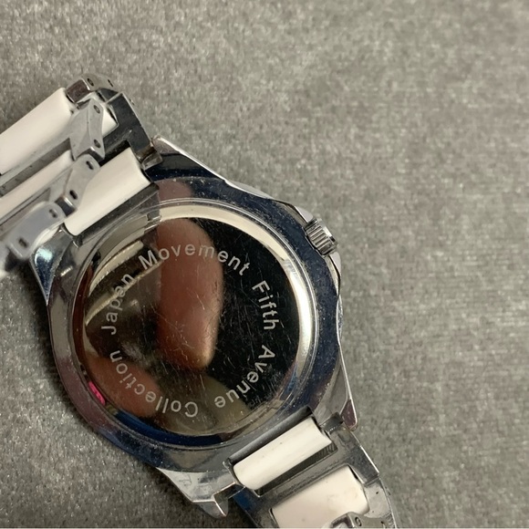 Fac Fifth Avenue Collection white silvertone crystal rhinestone round face watch - Picture 5 of 6